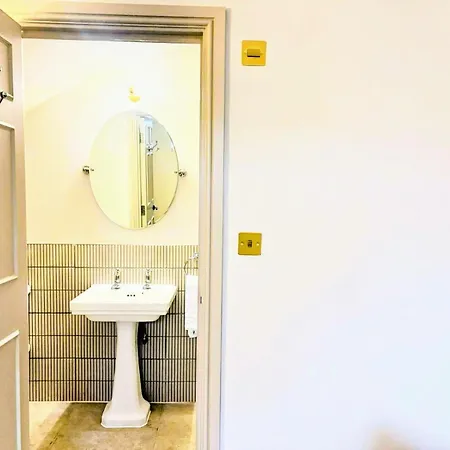 Nap King Square 布里斯托