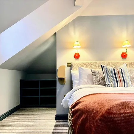 Nap King Square بريستول