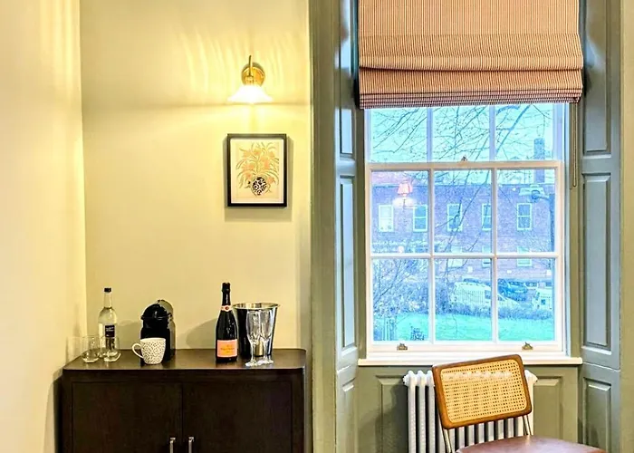 Nap King Square Ξενοδοχείο Μπρίστολ